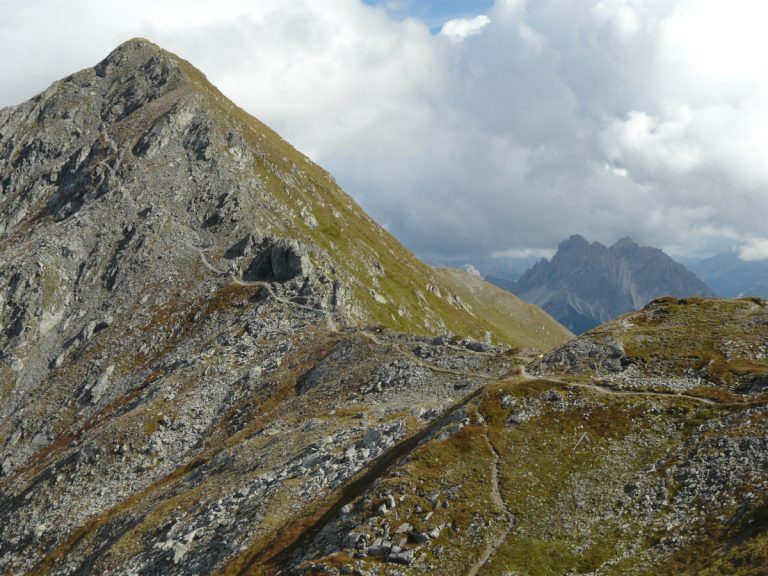 Karnischer Höhenweg: Un trekking de 1-2 semanas en el Carnic Peace Trail, Austria e Italia