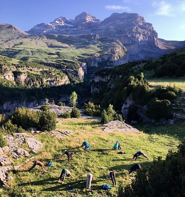 Fotografía montaña Pirineos by @casacuadrau.yoga.art.nature