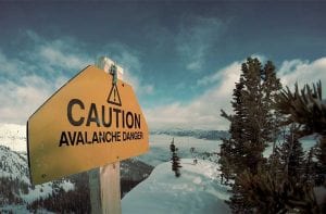 Avalanchas: consejos básicos de seguridad para la montaña invernal