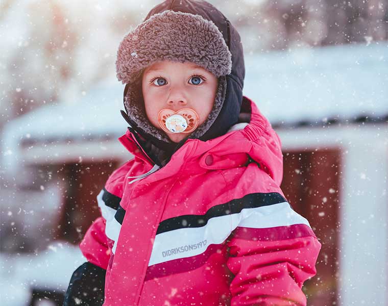 Consejos para viajar a la nieve con niños