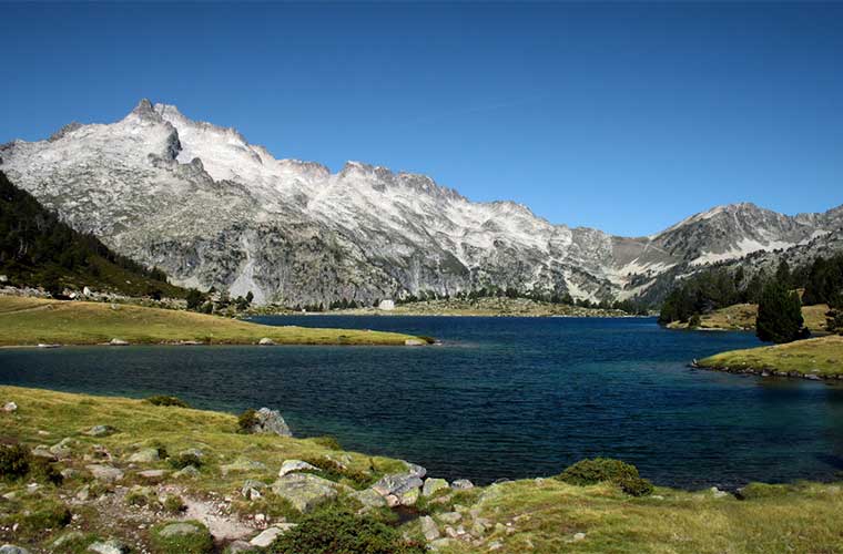 Lac d'Aumar y Pic du Néouvielle / Foto: Jorge Franganillo (vía Wikimedia Commons)