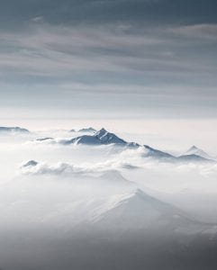 Fotografía montaña Pirineos by @tripinwild