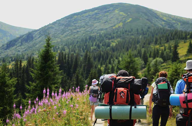 Ponte en forma para tu próximo viaje de trekking: ejercicios y consejos.
