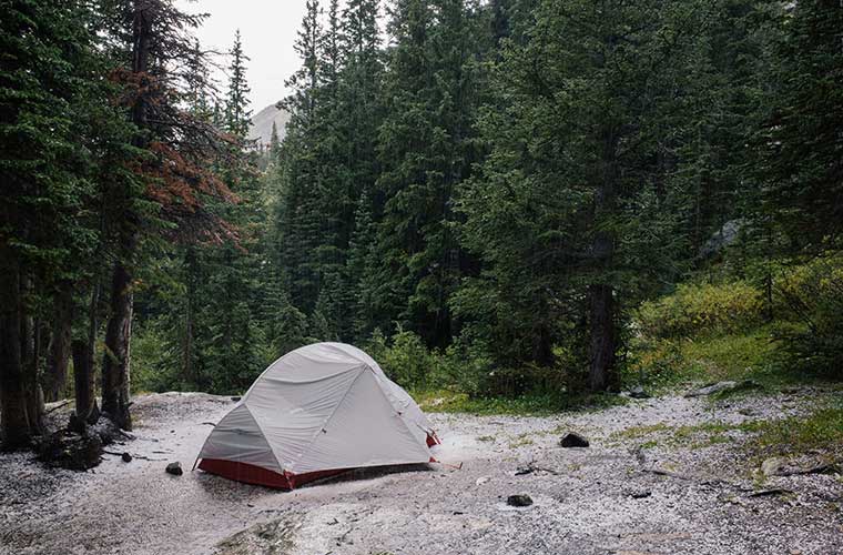 Equipo de campamento al aire libre que necesitarás para sobrevivir al clima invernal: qué debo tener en cuenta / Foto: Stephen Meszaros