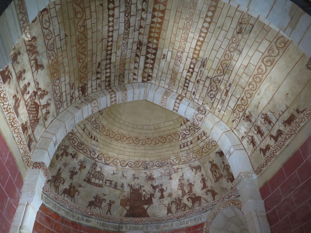 Pinturas medievales en la Iglesia de Alaitza, Alava. Foto: Eduardo Azcona