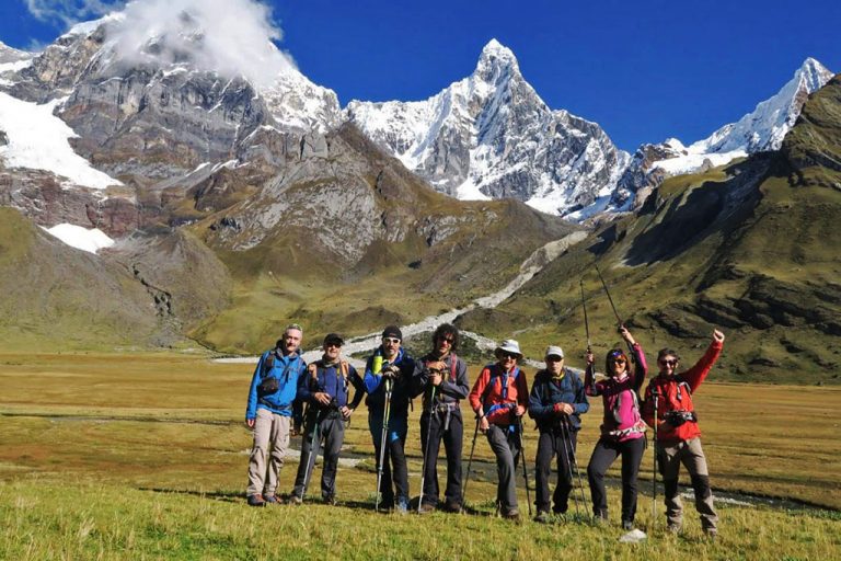 Trekking Huayhuash en Perú [guía práctica]